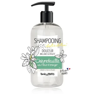 Quantité Limitée Shampooing pour chiot/chaton Chèvrefeuille et note de Fleur d’oranger (300 ml) – Parole de Truffes